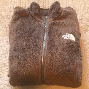 Women’s M Fuzzy Brown North Face Jacket